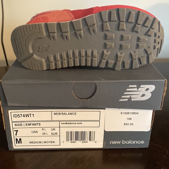 Toddler’s New Balance - Picture 2 of 4